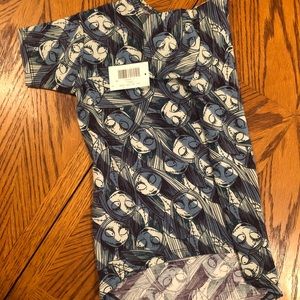 Size 4 LuLaRoe NBC Gracie Tee